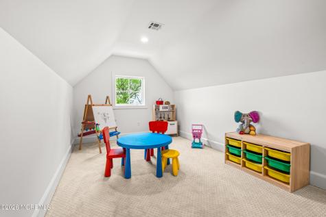 11 Beacon Hill Road Atlantic Highlands NJ 07716