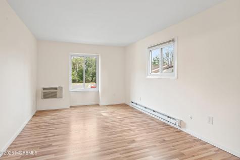 154 Cross Slope Court Manalapan NJ 07726
