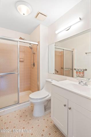 154 Cross Slope Court Manalapan NJ 07726