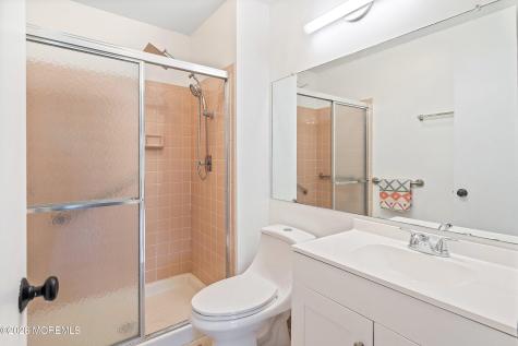 154 Cross Slope Court Manalapan NJ 07726