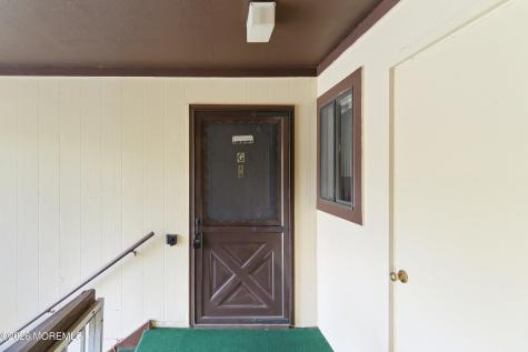 154 Cross Slope Court Manalapan NJ 07726