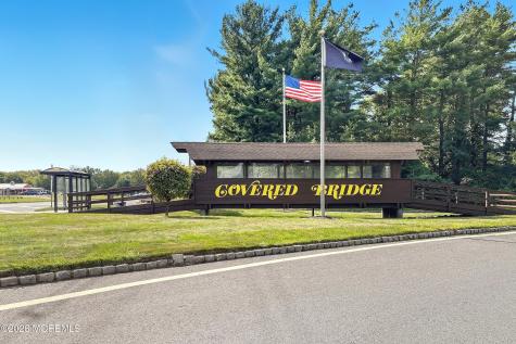 154 Cross Slope Court Manalapan NJ 07726
