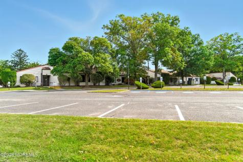 154 Cross Slope Court Manalapan NJ 07726