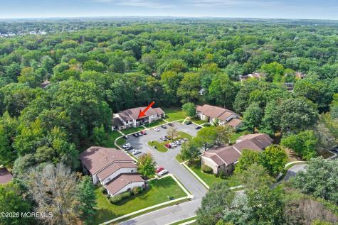 154 Cross Slope Court Manalapan NJ 07726