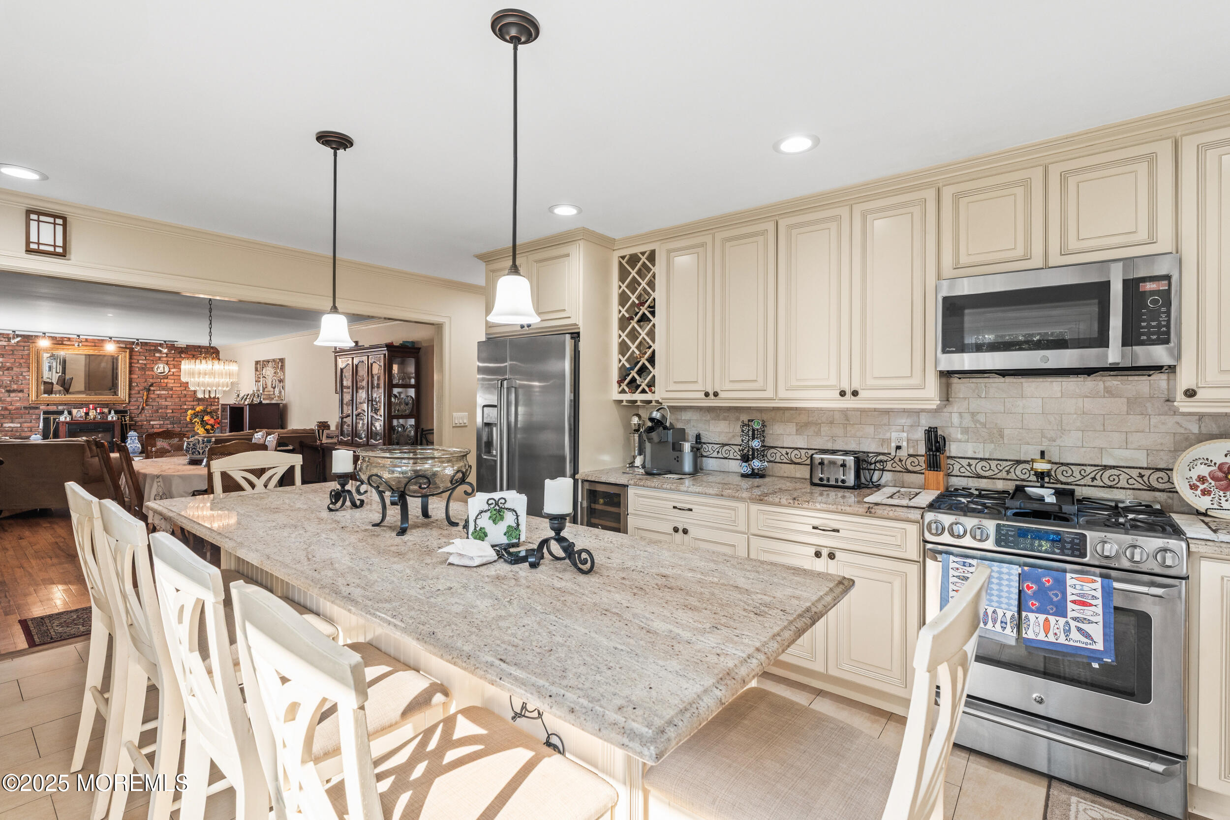 514 Deal Road Oakhurst NJ 07755