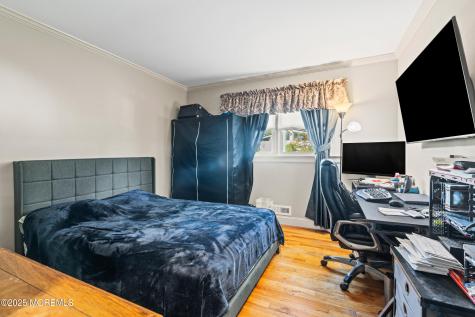 514 Deal Road Oakhurst NJ 07755