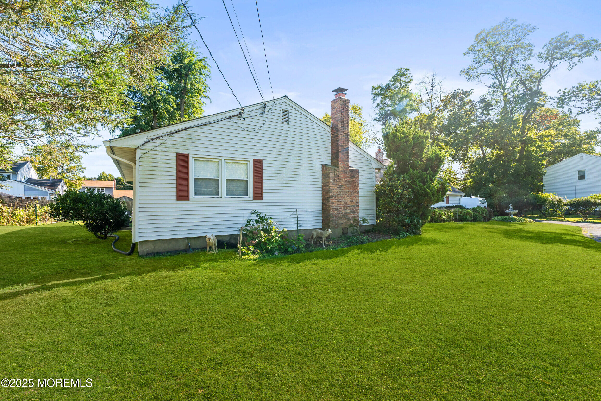 514 Deal Road Oakhurst NJ 07755