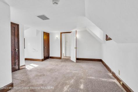 2580 Crestview Road Manasquan NJ 08736
