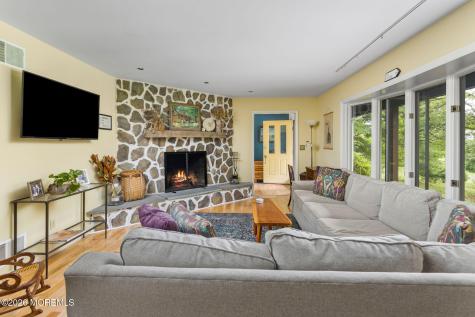 95 Holmes Mill Road Upper Freehold NJ 08501