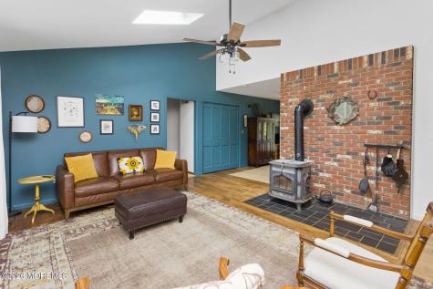 95 Holmes Mill Road Upper Freehold NJ 08501
