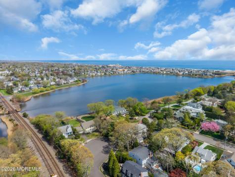 613 Beacon Boulevard Sea Girt NJ 08750