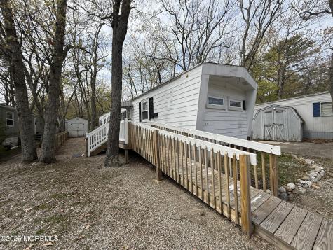 525 E Main Street Tuckerton NJ 08087