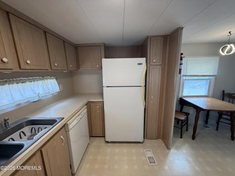 525 E Main Street Tuckerton NJ 08087