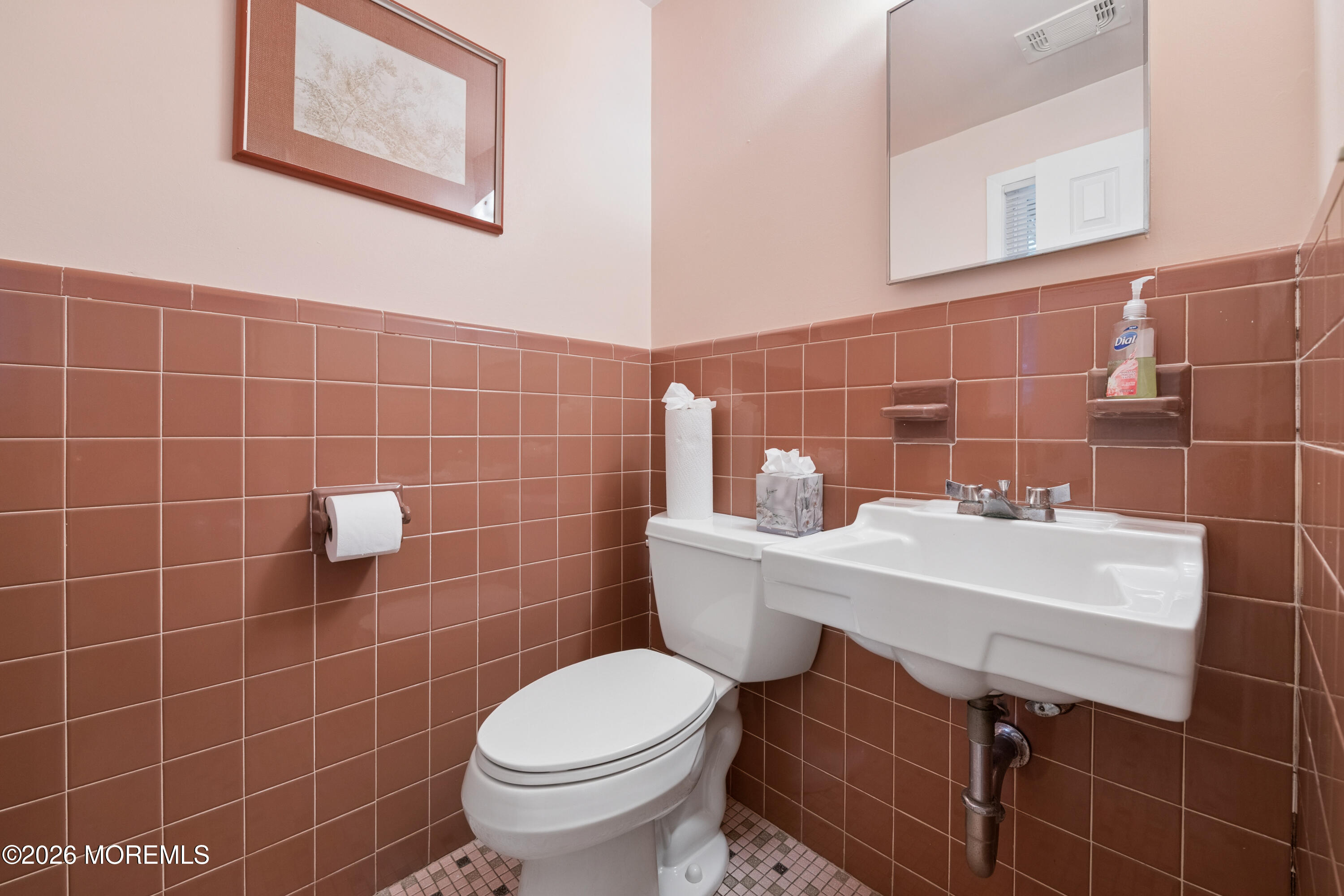 108 Oak Terrace Freehold NJ 07728