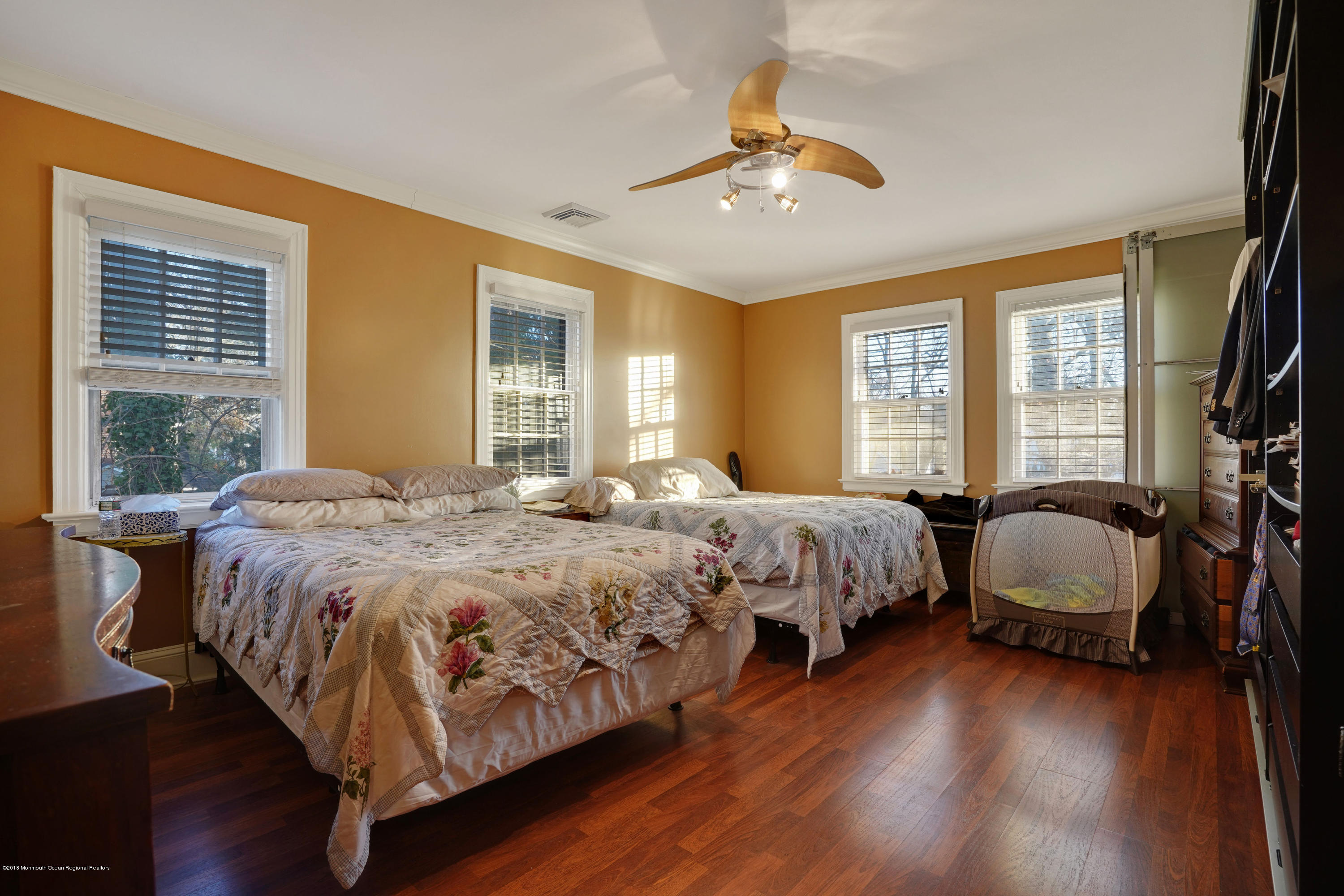 257 Lawrence Avenue Oakhurst NJ 07755