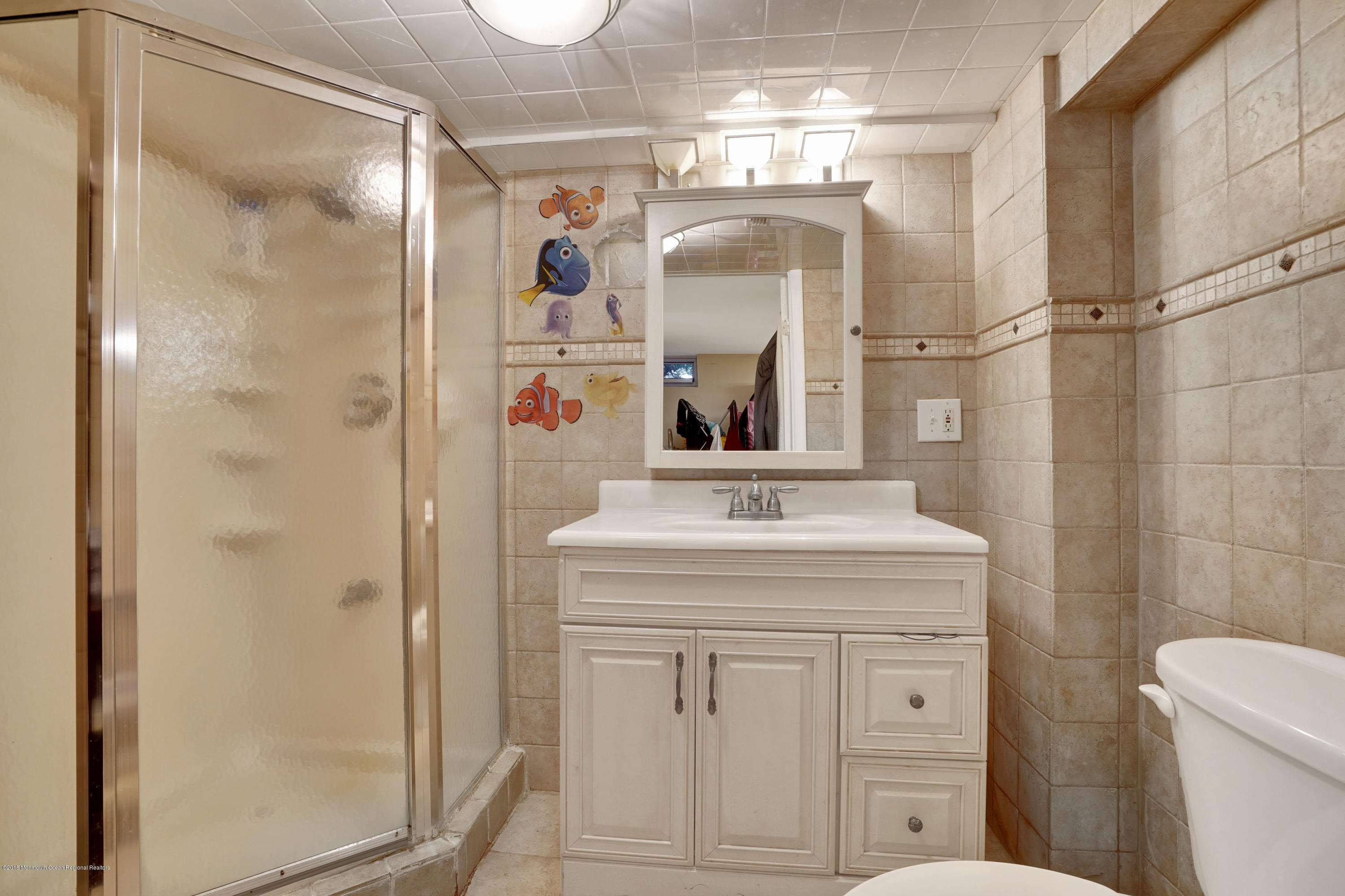 257 Lawrence Avenue Oakhurst NJ 07755