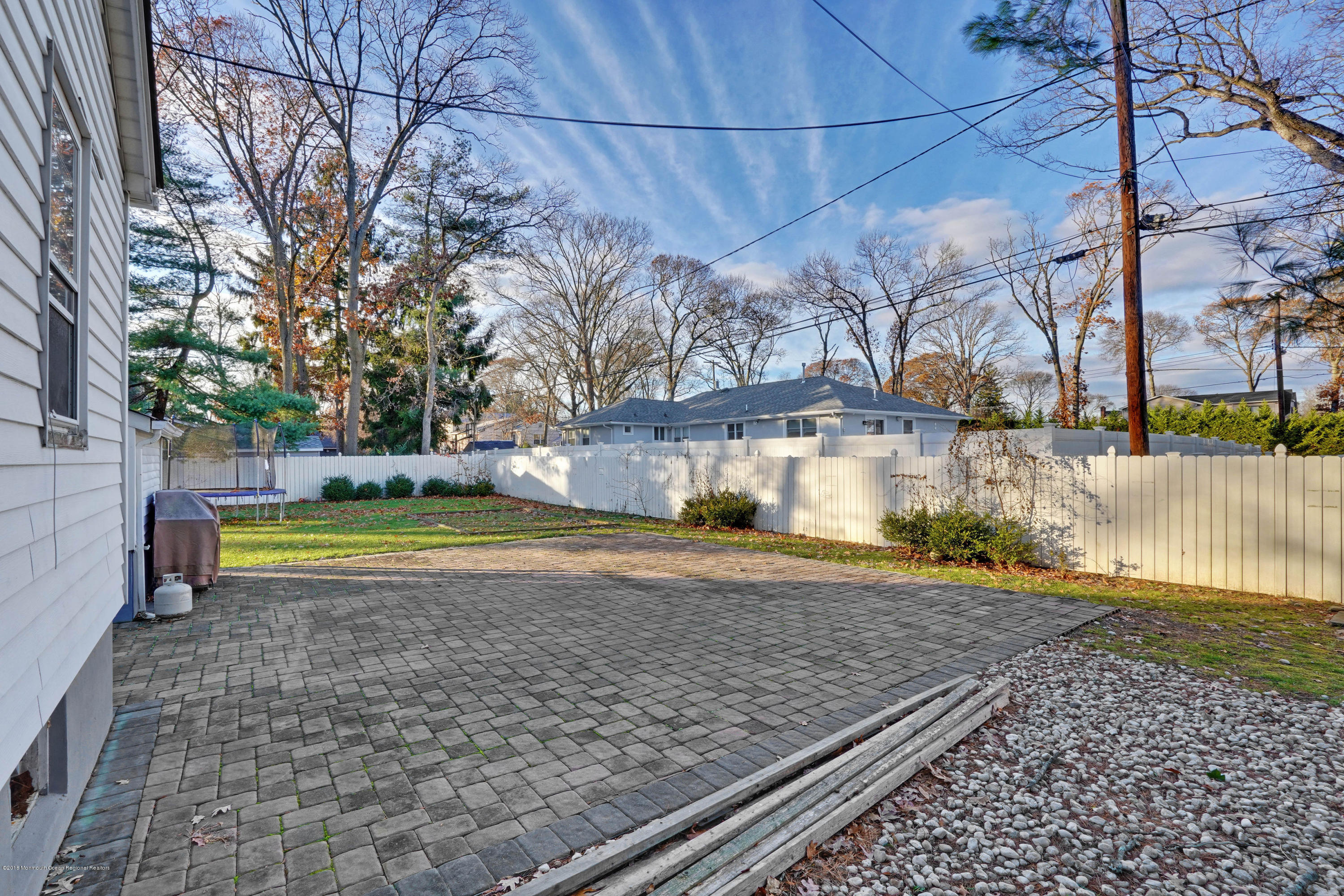 257 Lawrence Avenue Oakhurst NJ 07755