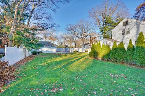 257 Lawrence Avenue Oakhurst NJ 07755