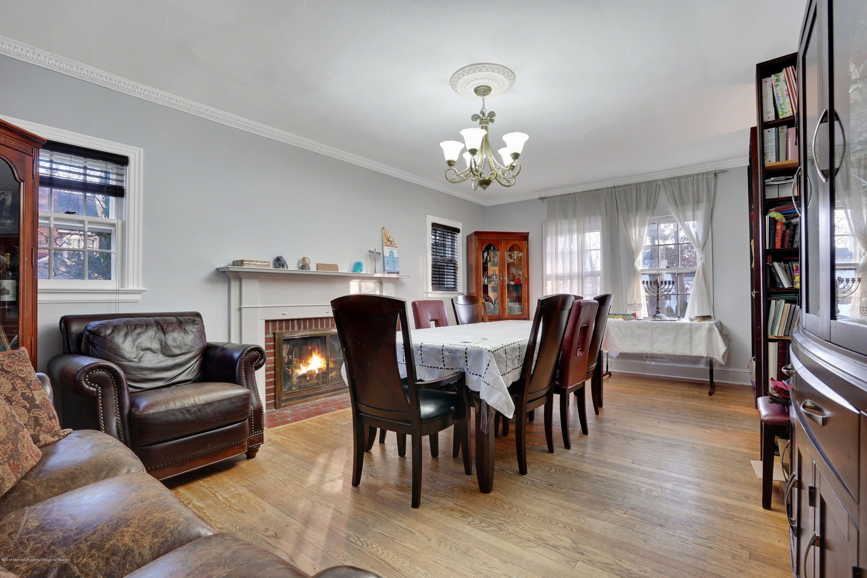 257 Lawrence Avenue Oakhurst NJ 07755