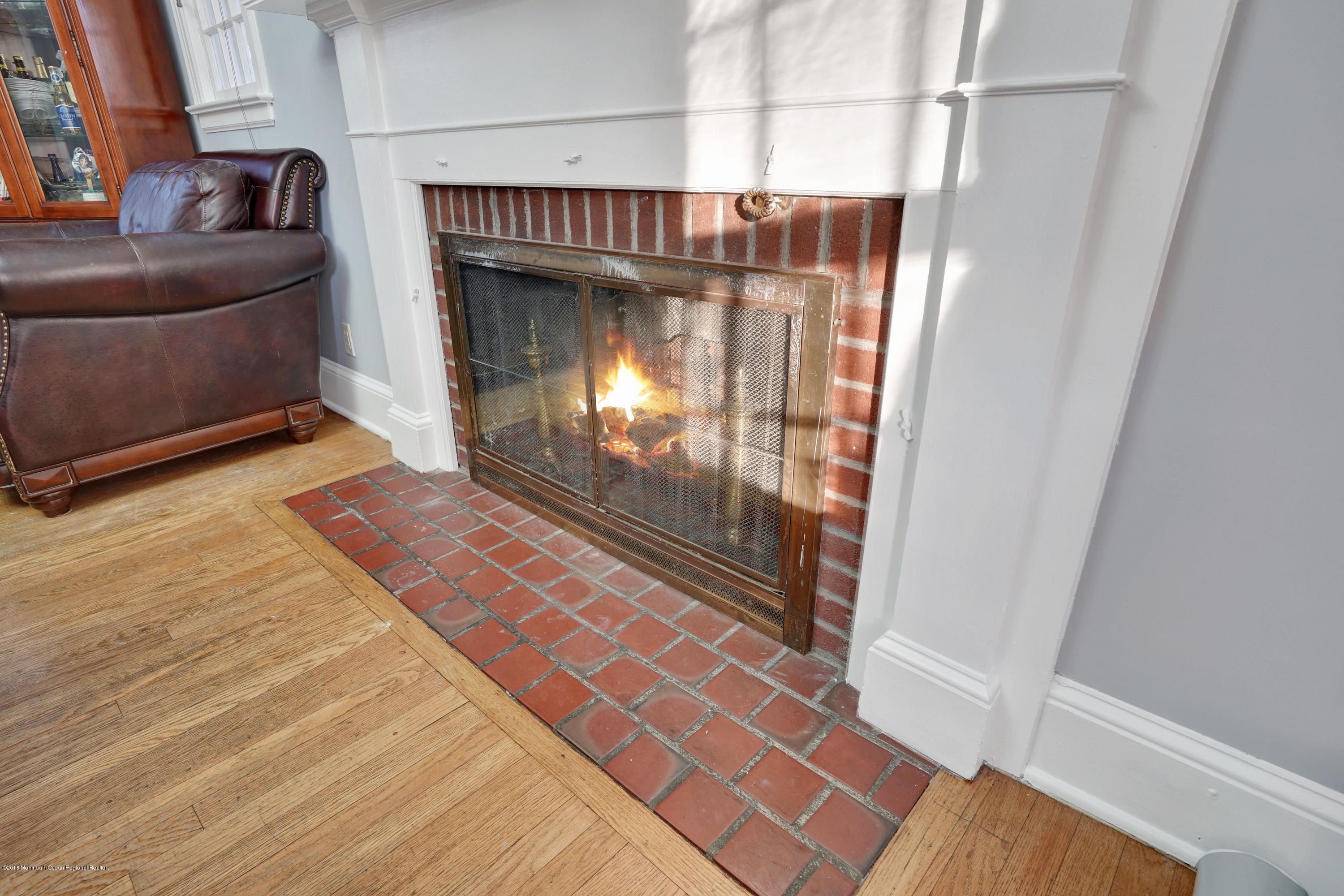 257 Lawrence Avenue Oakhurst NJ 07755