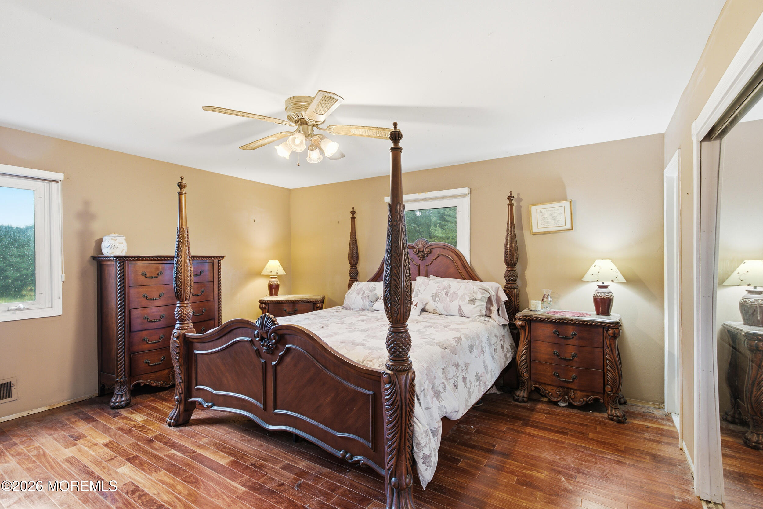 652 Brookside Drive Toms River NJ 08753