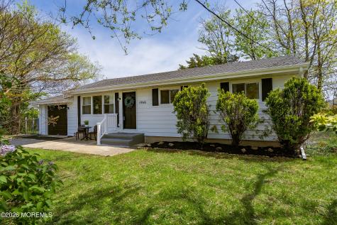 1066 Overlook Drive Toms River NJ 08753