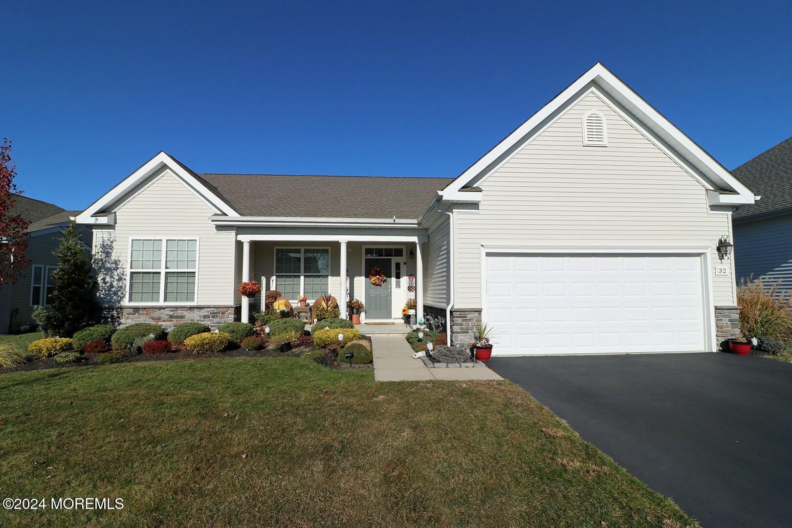 32 Rockland Street Barnegat NJ 08005