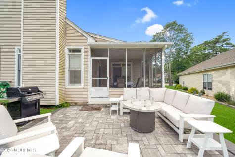 12 Springlawn Drive Lakewood NJ 08701