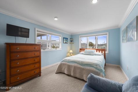 24 W New Jersey Avenue Long Beach Twp NJ 08008