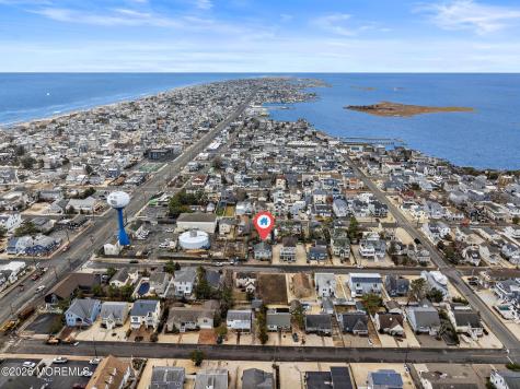 24 W New Jersey Avenue Long Beach Twp NJ 08008