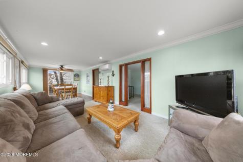 24 W New Jersey Avenue Long Beach Twp NJ 08008