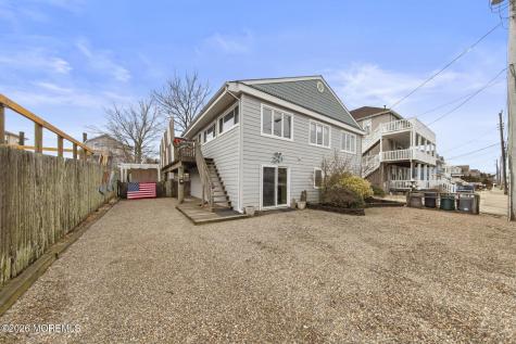 24 W New Jersey Avenue Long Beach Twp NJ 08008