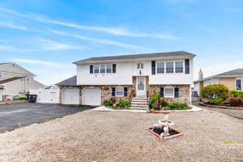 38 Tobago Avenue Toms River NJ 08753