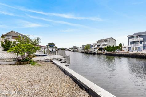 38 Tobago Avenue Toms River NJ 08753