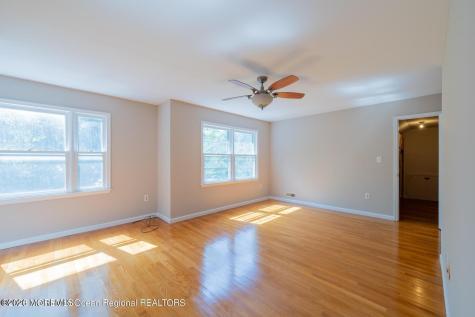 20 Bittersweet Drive Jackson NJ 08527