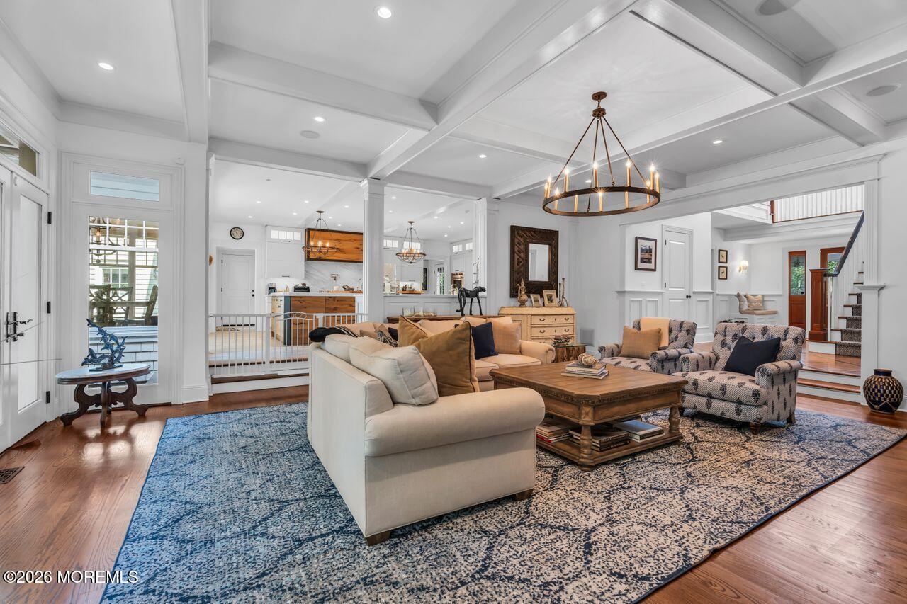 8 Ridge Road Rumson NJ 07760