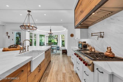 8 Ridge Road Rumson NJ 07760