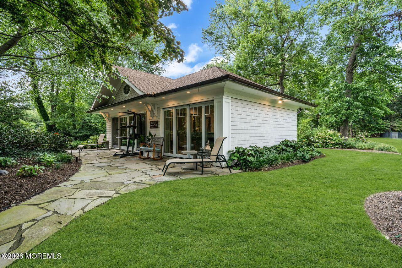 8 Ridge Road Rumson NJ 07760