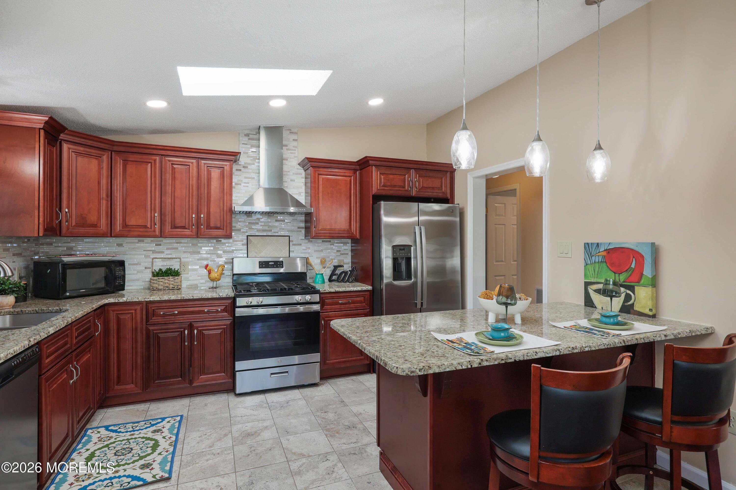 16 Pine Tree Lane Manalapan NJ 07726