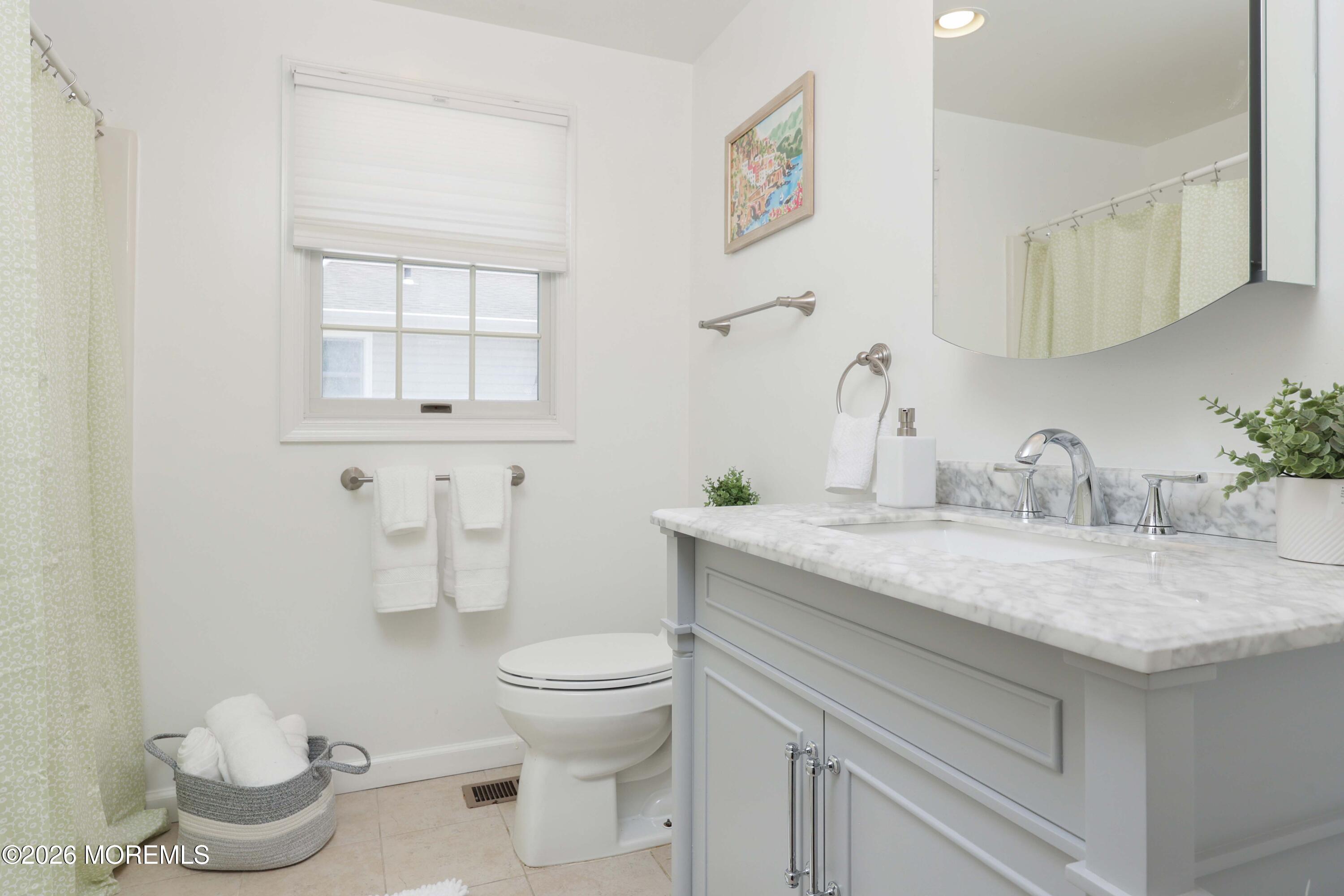 16 Pine Tree Lane Manalapan NJ 07726