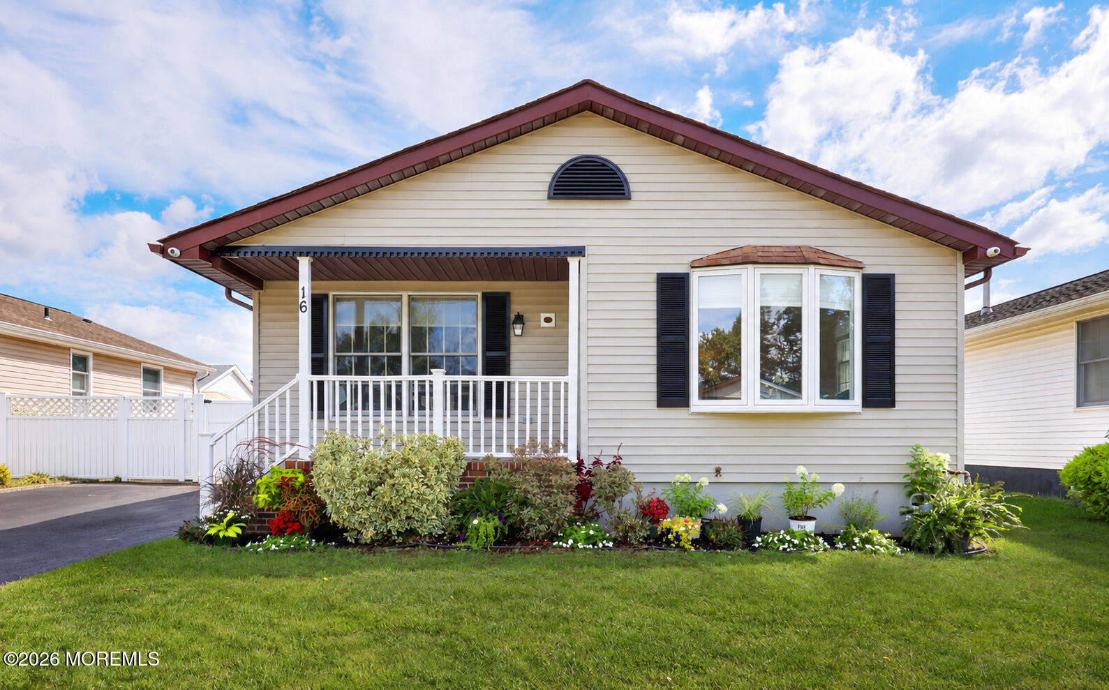 16 Pine Tree Lane Manalapan NJ 07726
