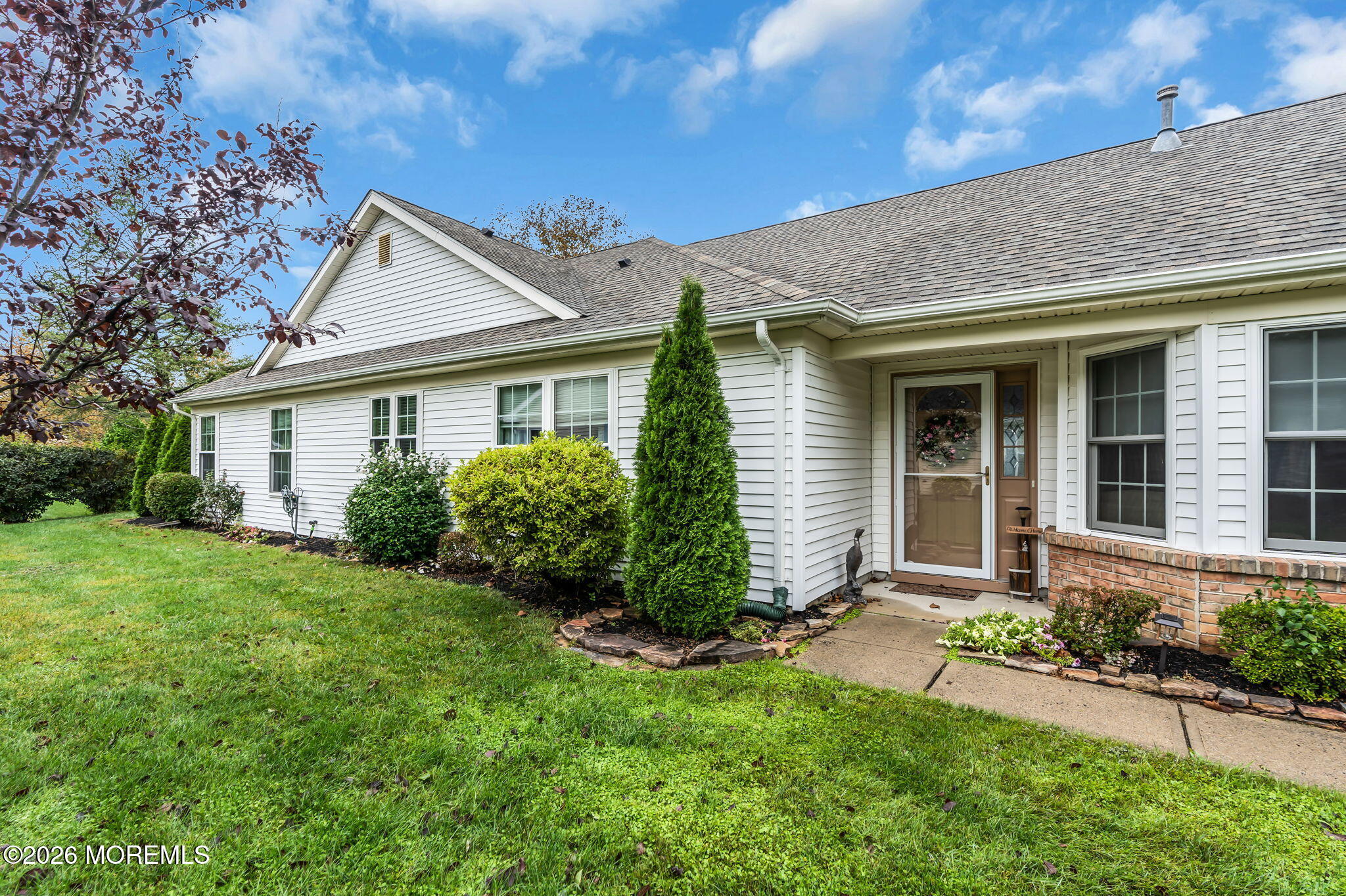 6 Winding River Road Lakewood NJ 08701
