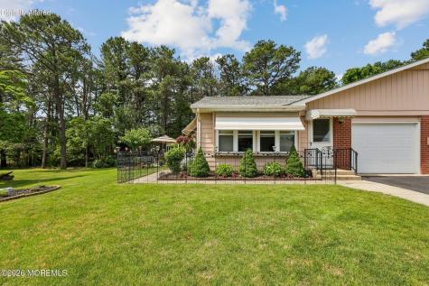 32 A Franklin Lane Whiting NJ 08759