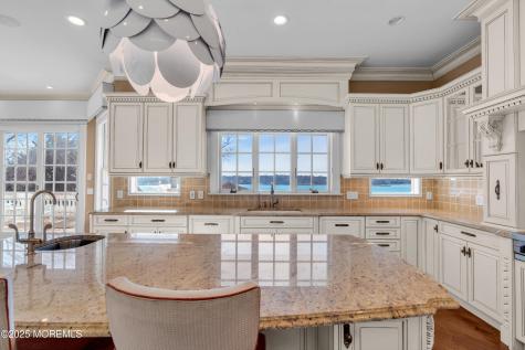 934 Navesink River Road Rumson NJ 07760