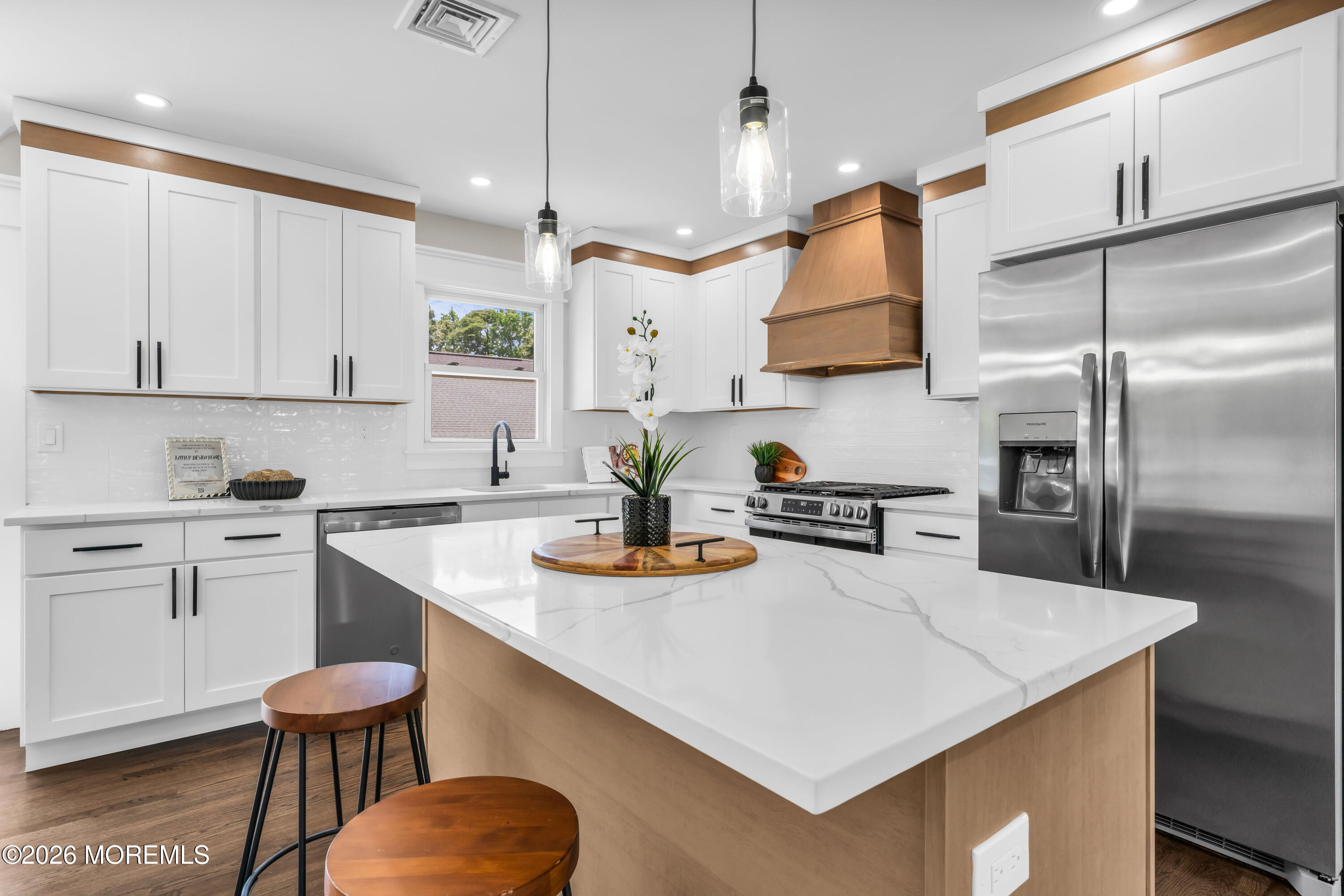 59 Asbury Avenue Atlantic Highlands NJ 07716