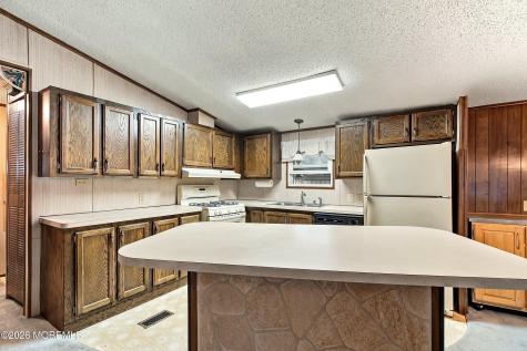 109 Douglas Drive Jackson NJ 08527
