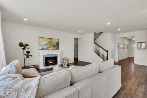 99 Bennet Lane Manahawkin NJ 08050