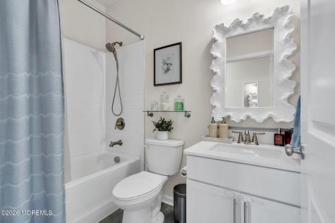 99 Bennet Lane Manahawkin NJ 08050