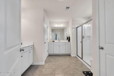 99 Bennet Lane Manahawkin NJ 08050