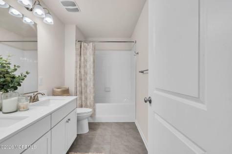 99 Bennet Lane Manahawkin NJ 08050